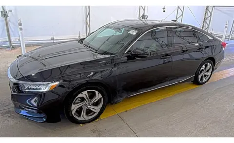 More photos of 2018 Honda Accord EX-L Sedan 4D at Auto Fanatics, VA