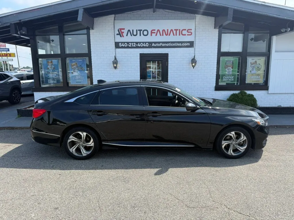 Black 2018 Honda Accord EX-L Sedan 4D for sale in Fredericksburg, VA