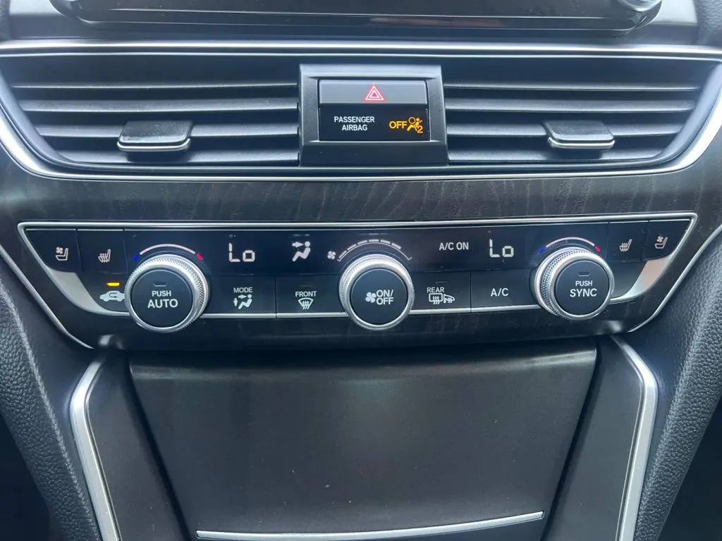 Honda Accord photo 37