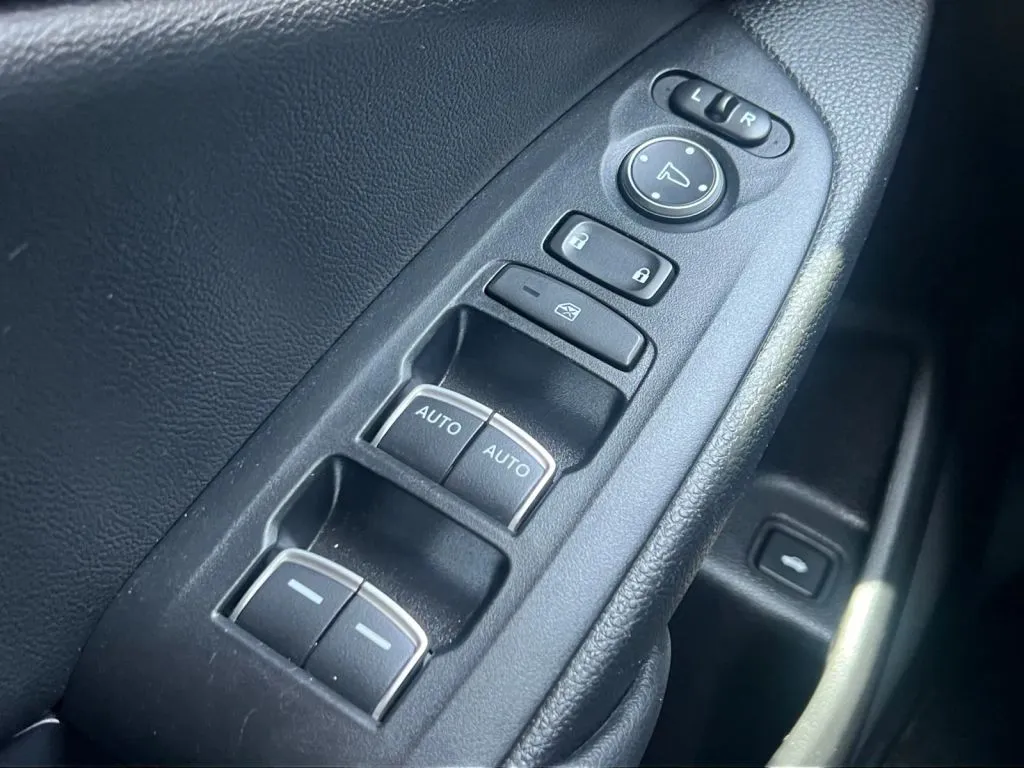 Honda Accord photo 43