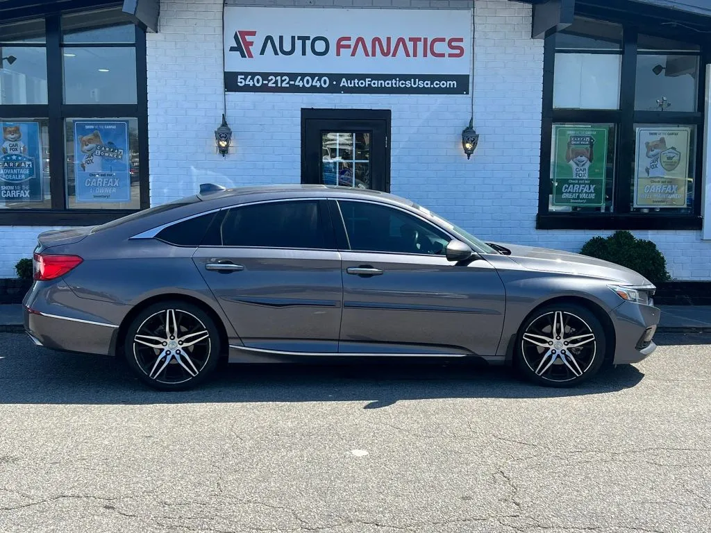 Gray 2022 Honda Accord Touring Sedan 4D for sale in Fredericksburg, VA