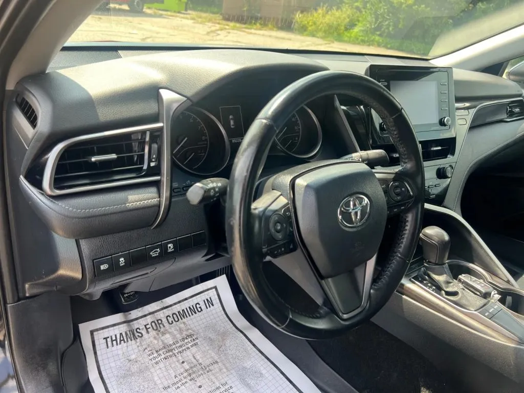 Toyota Camry photo 26