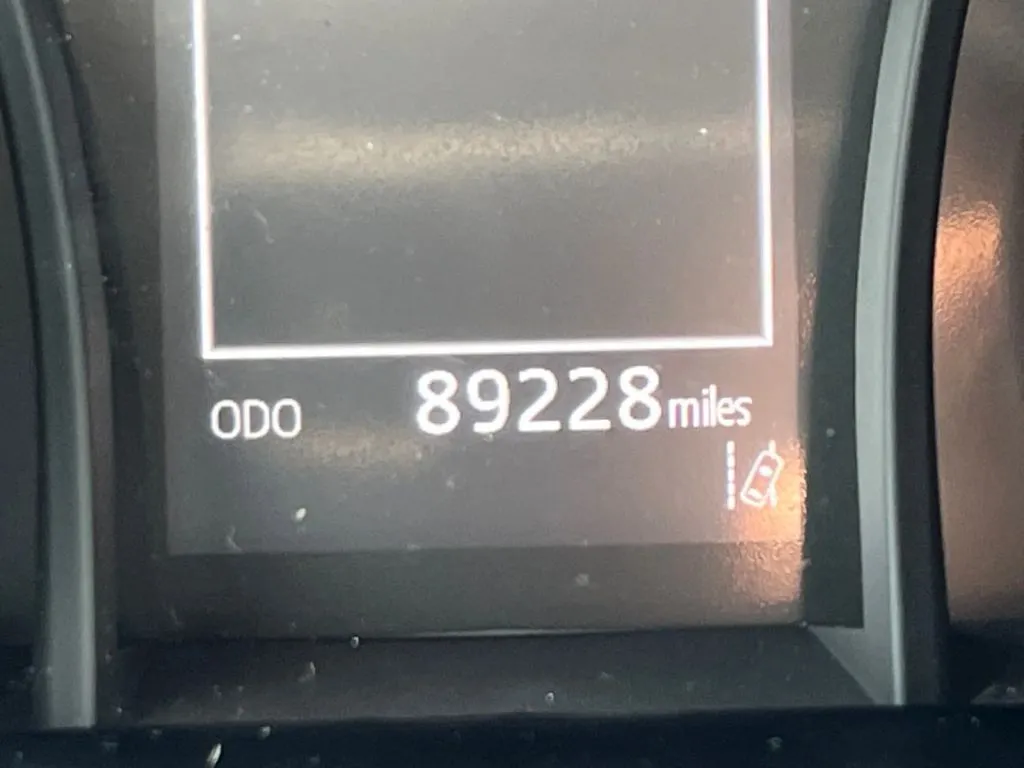 Toyota Camry photo 46