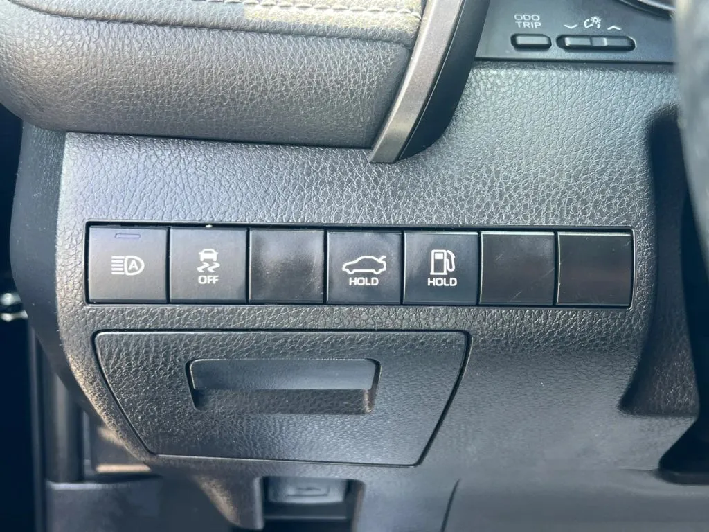 Toyota Camry photo 44