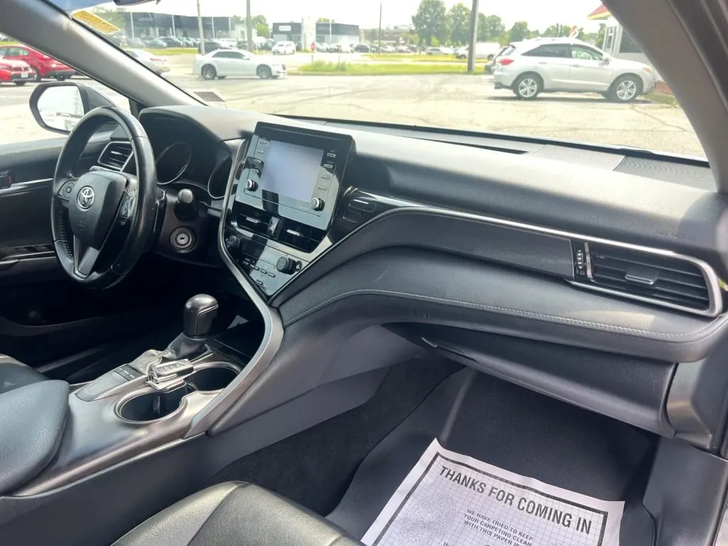 Toyota Camry photo 17