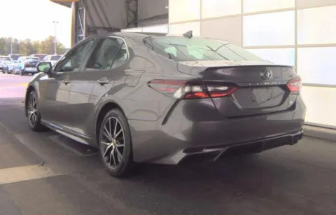 More photos of 2021 Toyota Camry SE Sedan 4D at Auto Fanatics, VA
