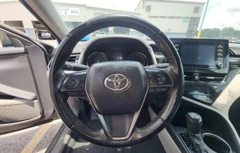 More photos of 2021 Toyota Camry SE Sedan 4D at Auto Fanatics, VA