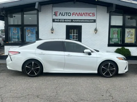 White 2019 Toyota Camry XSE Sedan 4D for sale in Fredericksburg, VA
