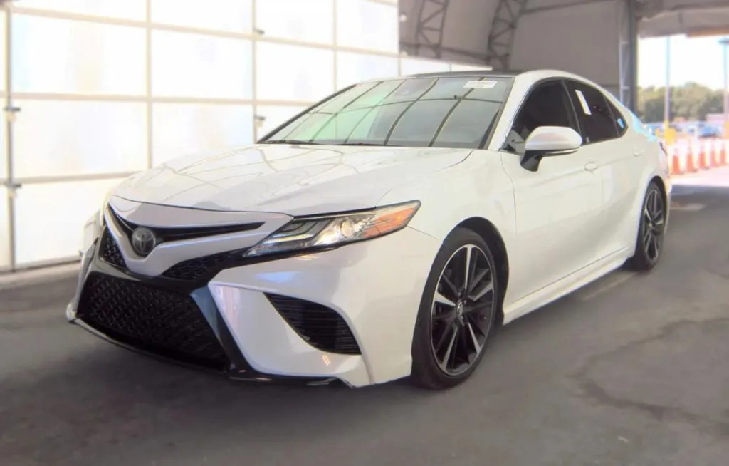 White 2019 Toyota Camry XSE Sedan 4D for sale in Fredericksburg, VA