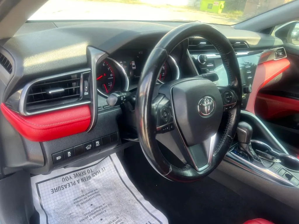 Toyota Camry photo 24