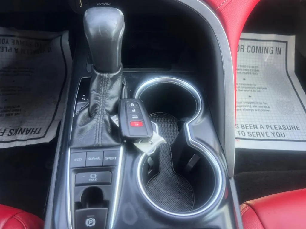 Toyota Camry photo 38