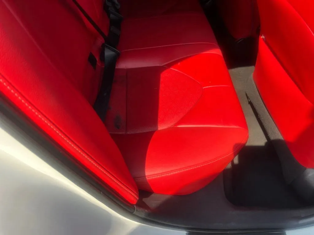 Toyota Camry photo 19