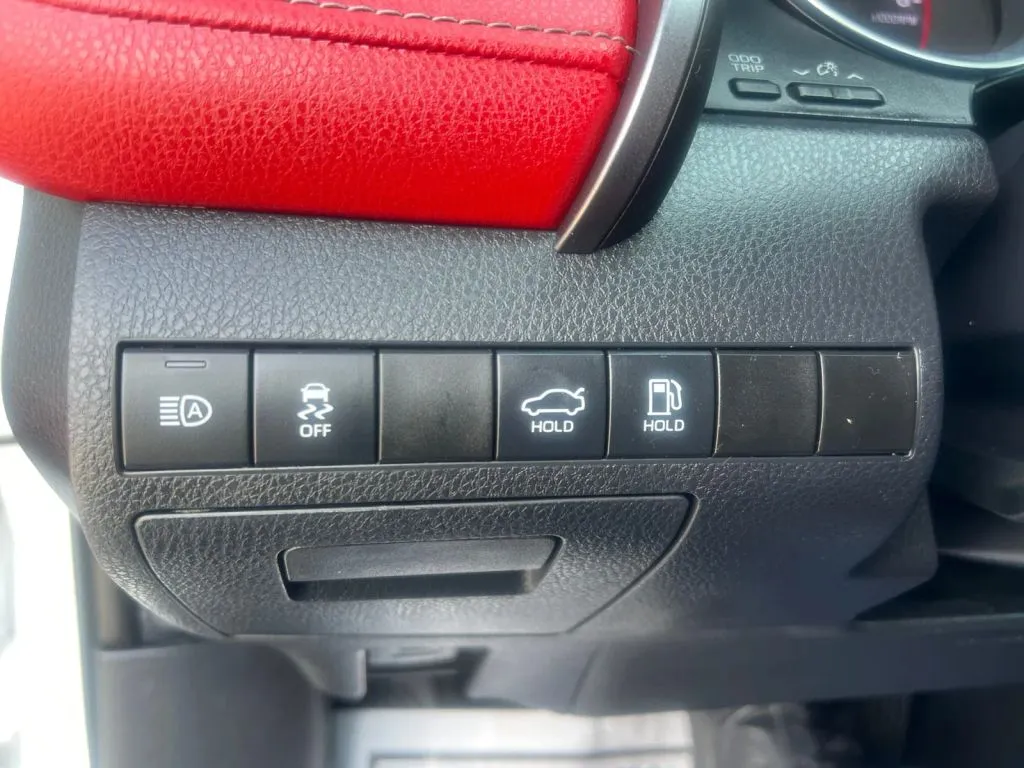 Toyota Camry photo 42
