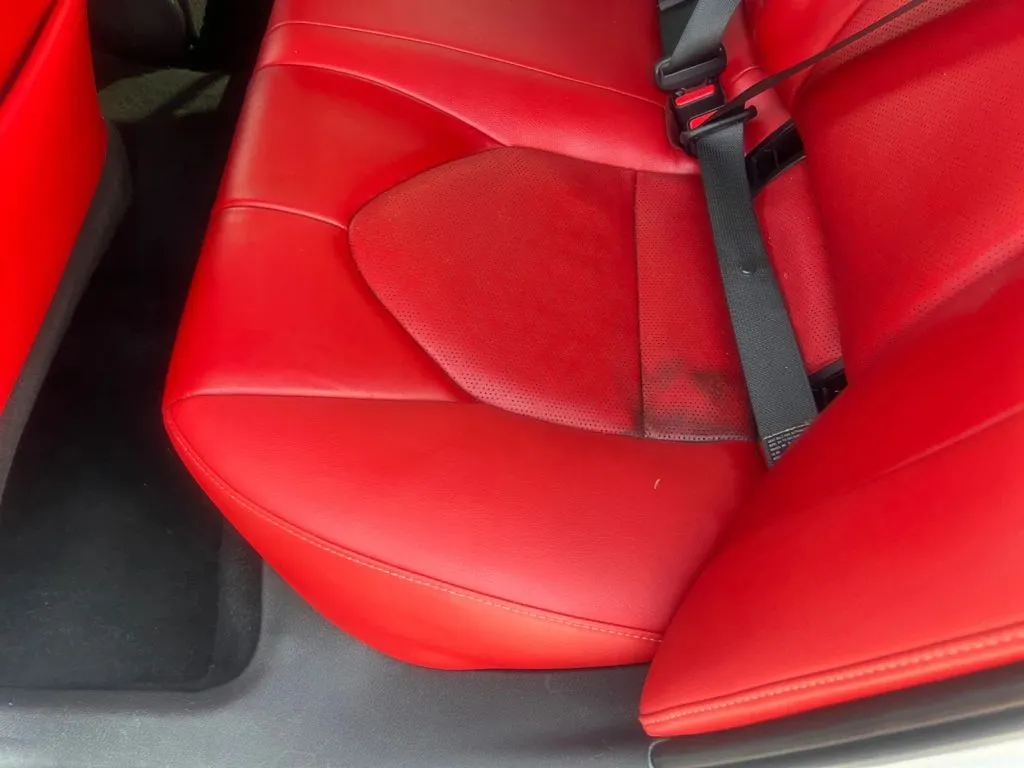 Toyota Camry photo 21