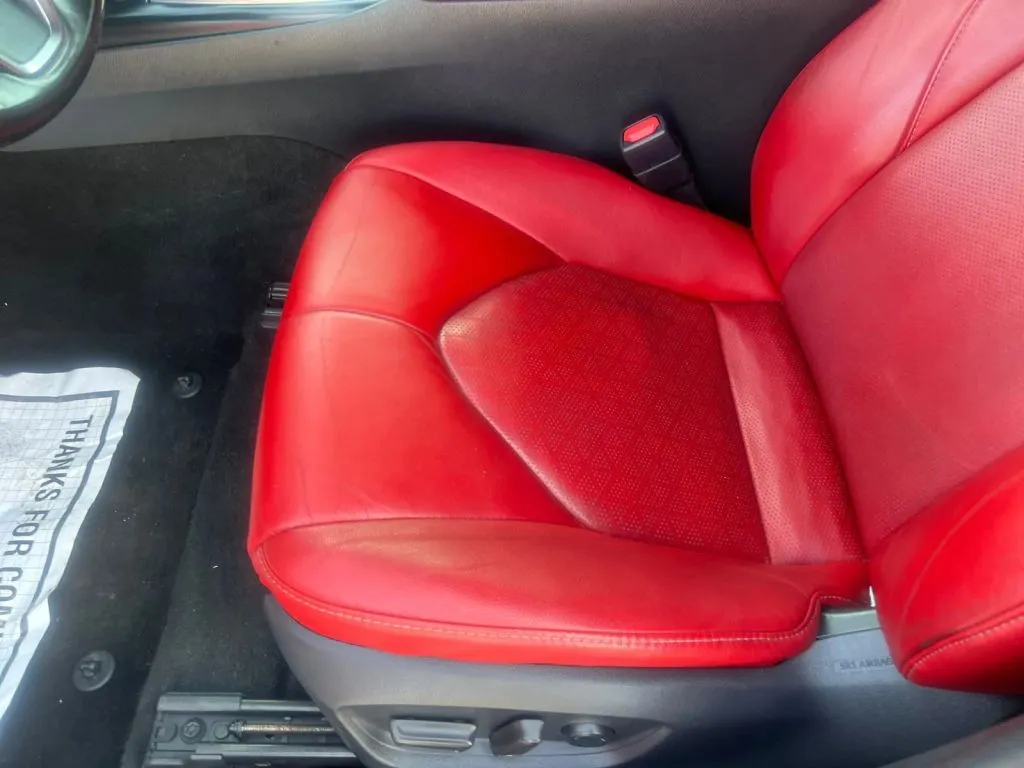 Toyota Camry photo 23