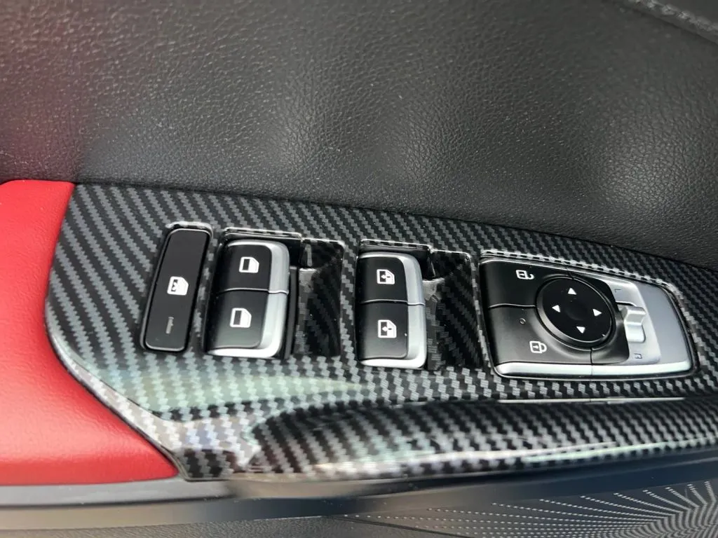 Kia K5 photo 44