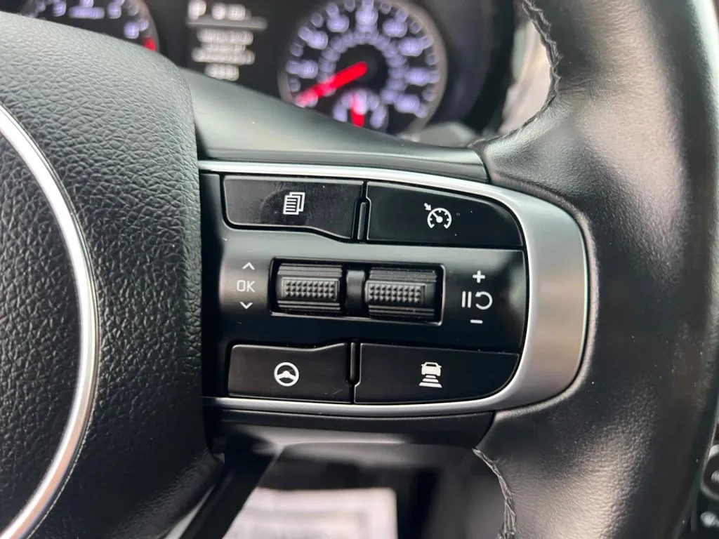 Kia K5 photo 41