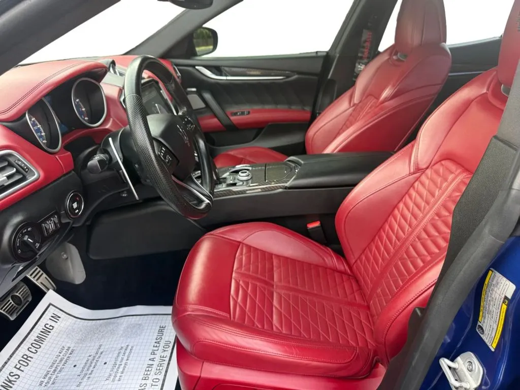 Maserati Ghibli photo 10