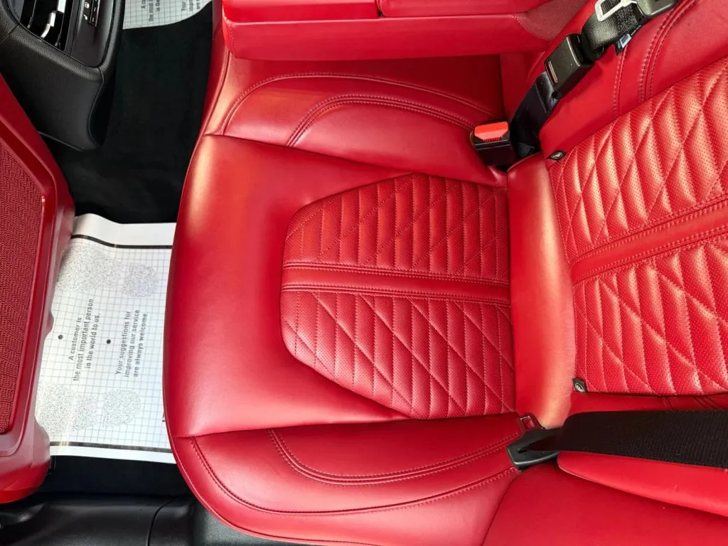 Maserati Ghibli photo 21