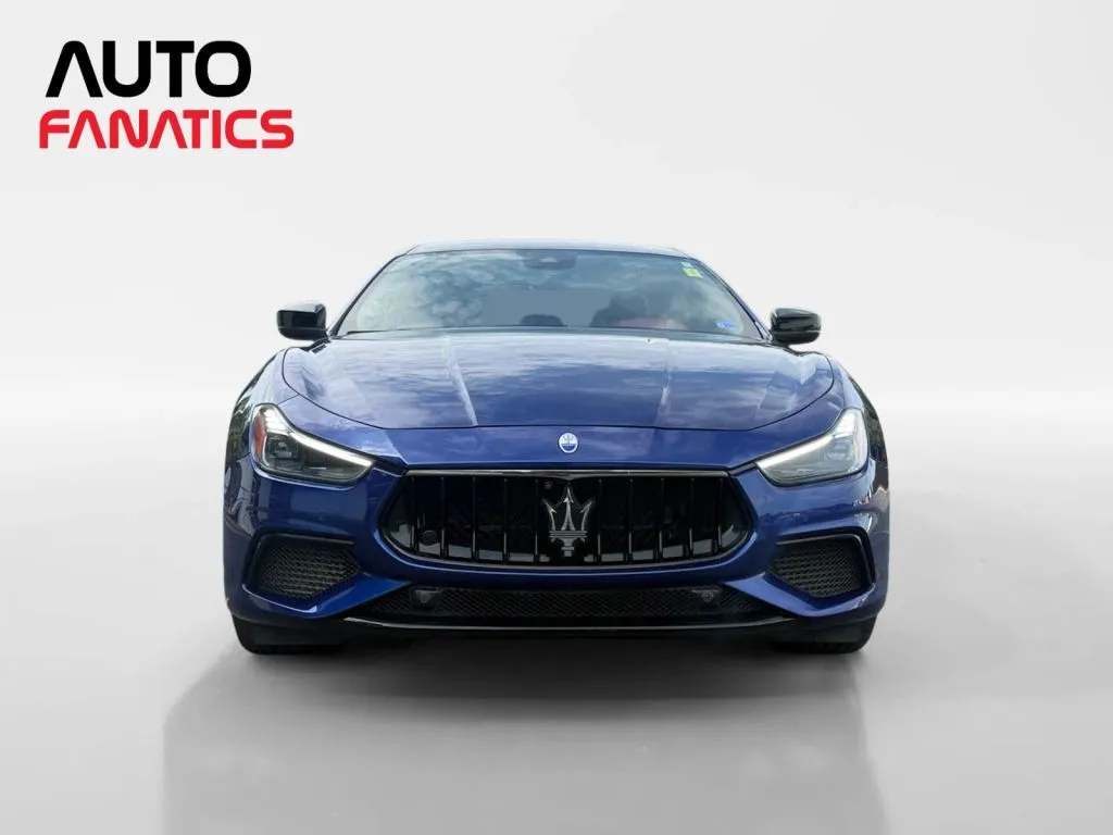 Maserati Ghibli photo 9