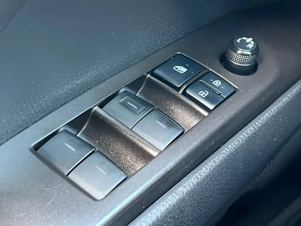 Toyota Camry photo 45