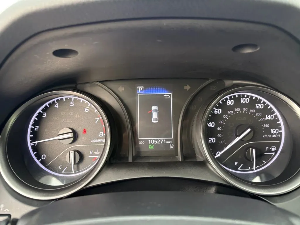 Toyota Camry photo 27