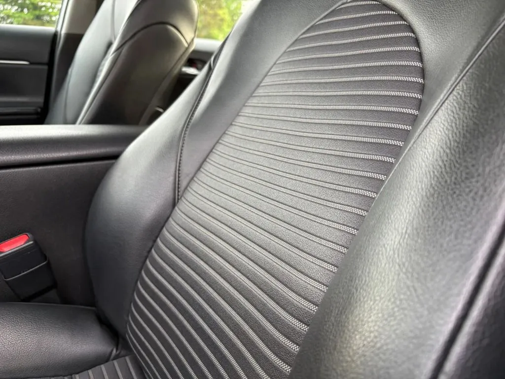Toyota Camry photo 34