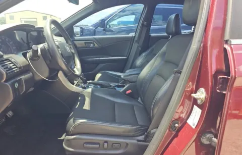 More photos of 2017 Honda Accord Sport Sedan 4D at Auto Fanatics, VA