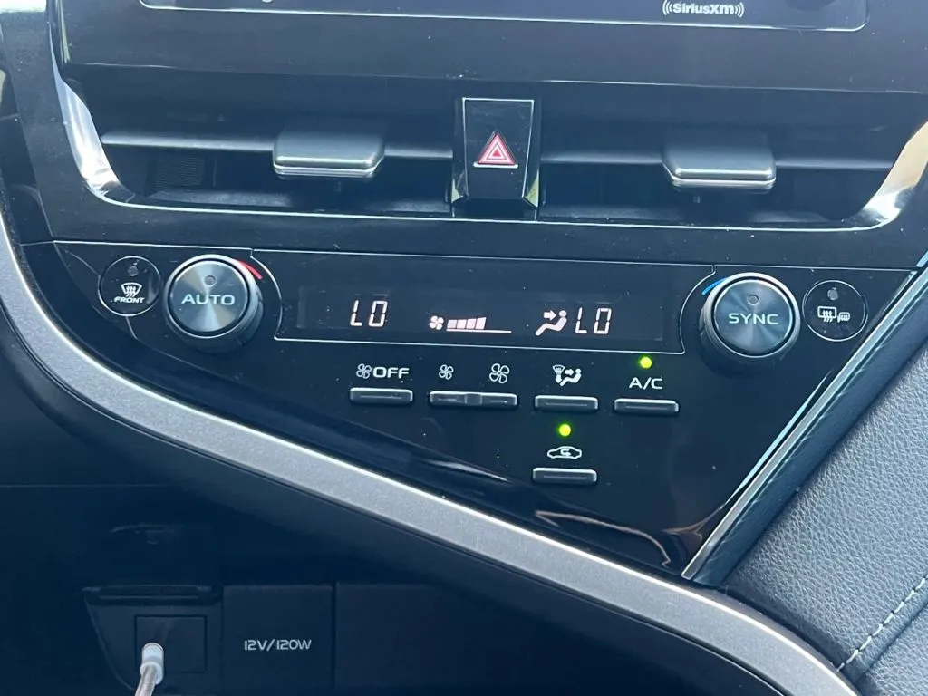 Toyota Camry photo 40