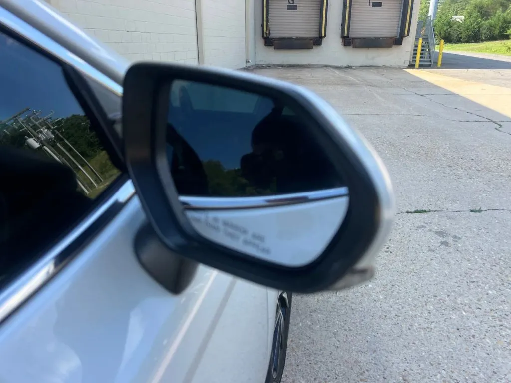 Toyota Camry photo 33