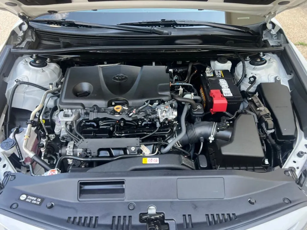 Toyota Camry photo 29