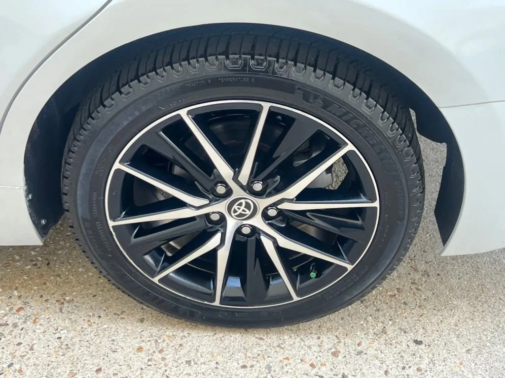 Toyota Camry photo 37