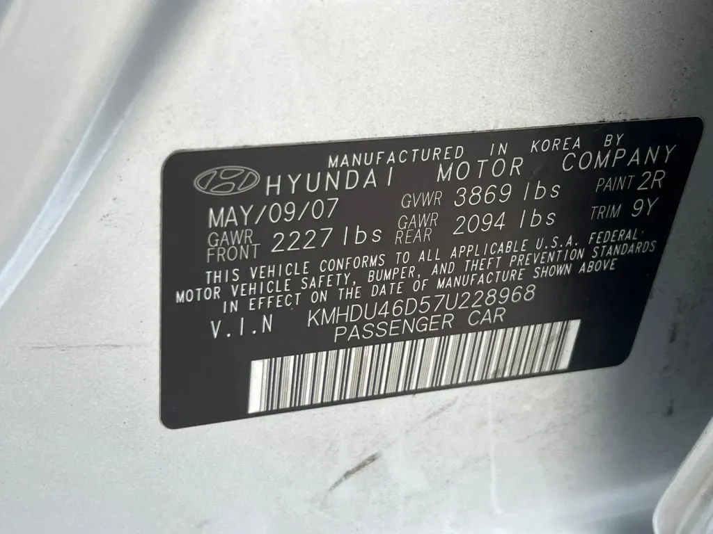 Hyundai Elantra photo 22