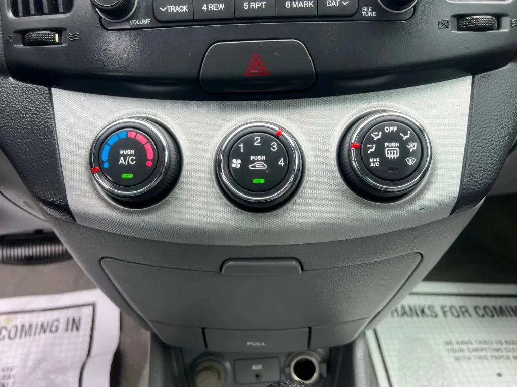 Hyundai Elantra photo 34