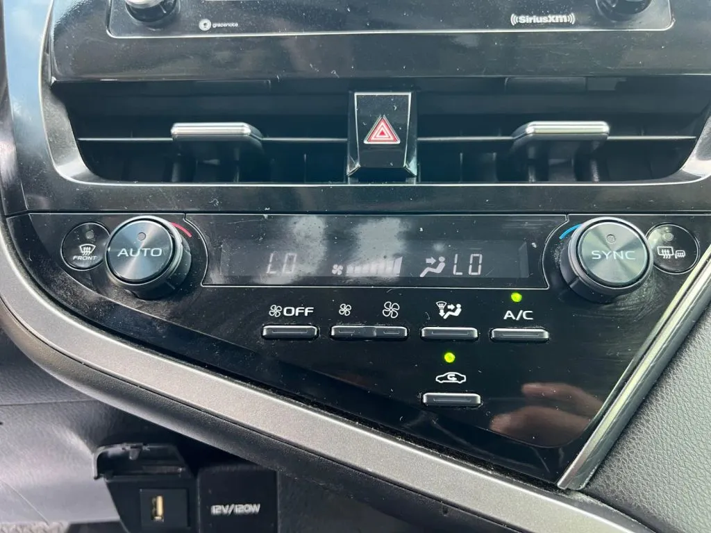 Toyota Camry photo 40