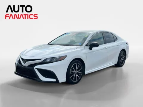 White 2023 Toyota Camry SE Sedan 4D for sale in Fredericksburg, VA