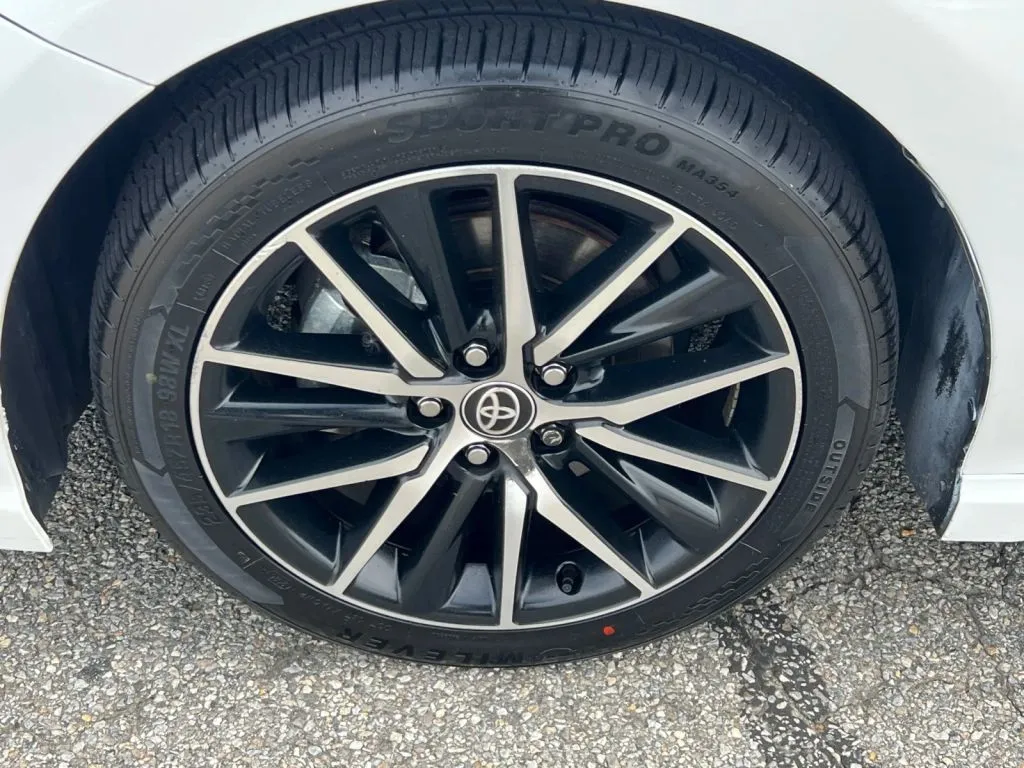 Toyota Camry photo 28