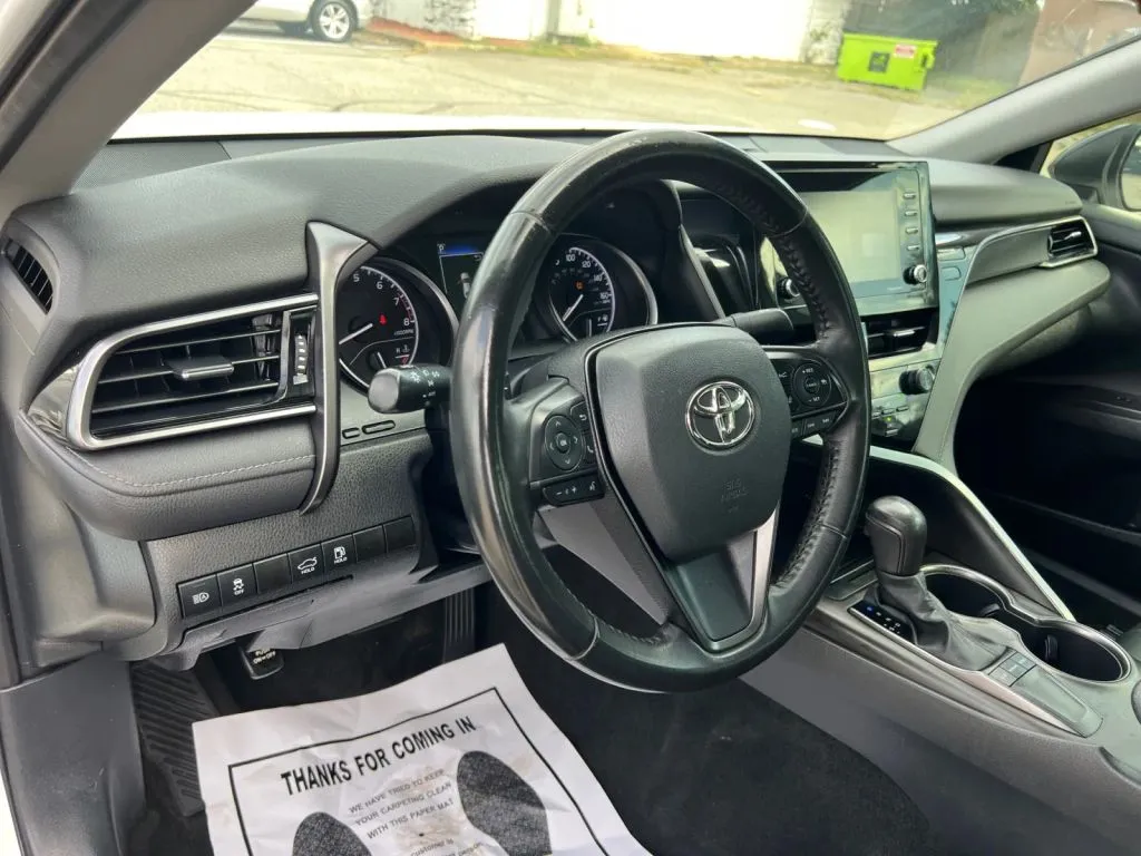 Toyota Camry photo 26