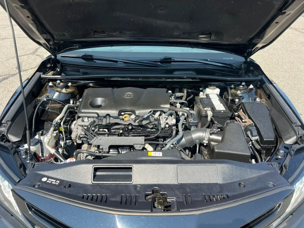 Toyota Camry photo 33