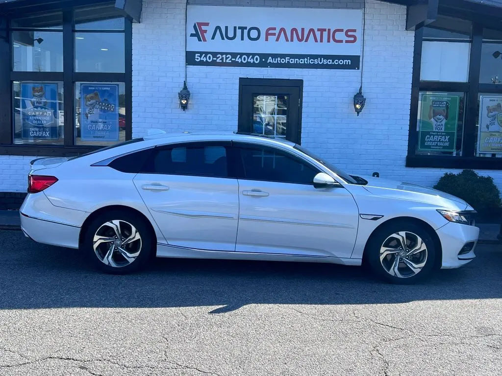White 2019 Honda Accord EX-L Sedan 4D for sale in Fredericksburg, VA