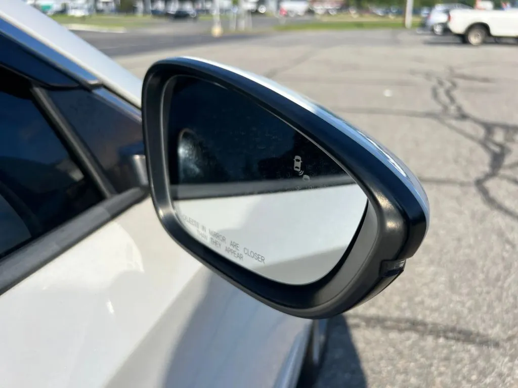 Honda Accord photo 34