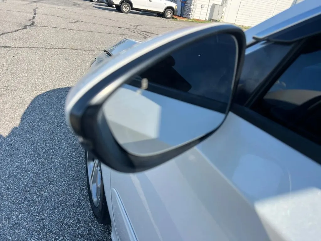 Honda Accord photo 28