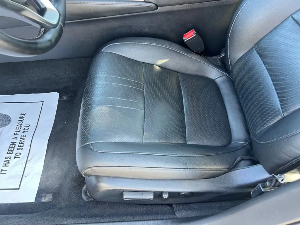 Honda Accord photo 23