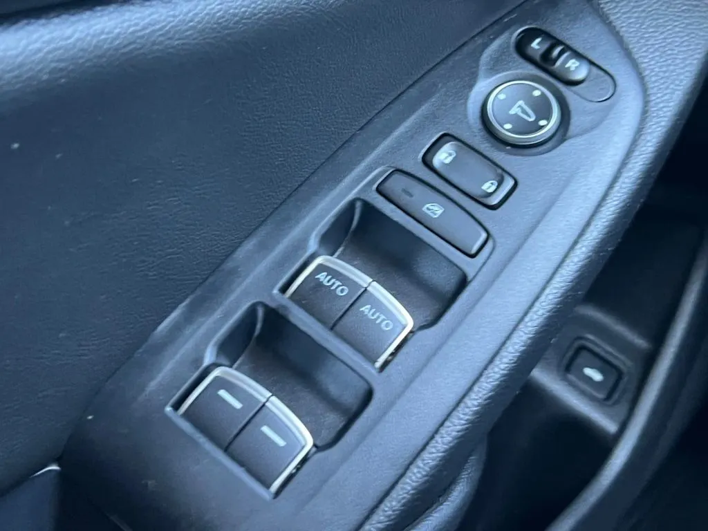 Honda Accord photo 45
