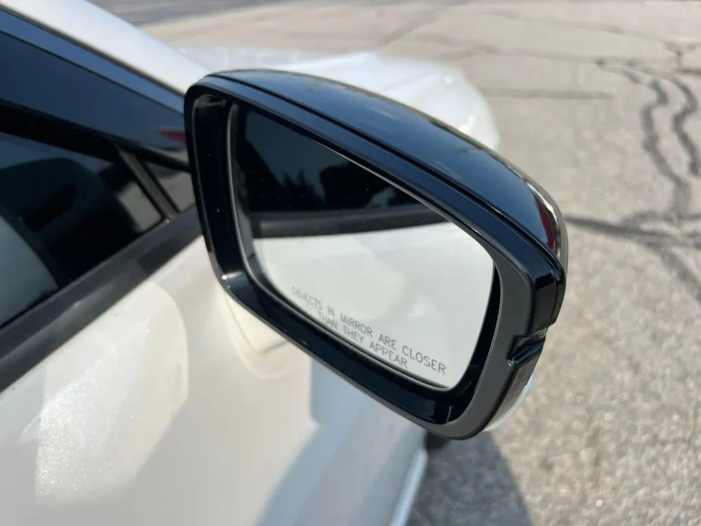 Acura TLX photo 35
