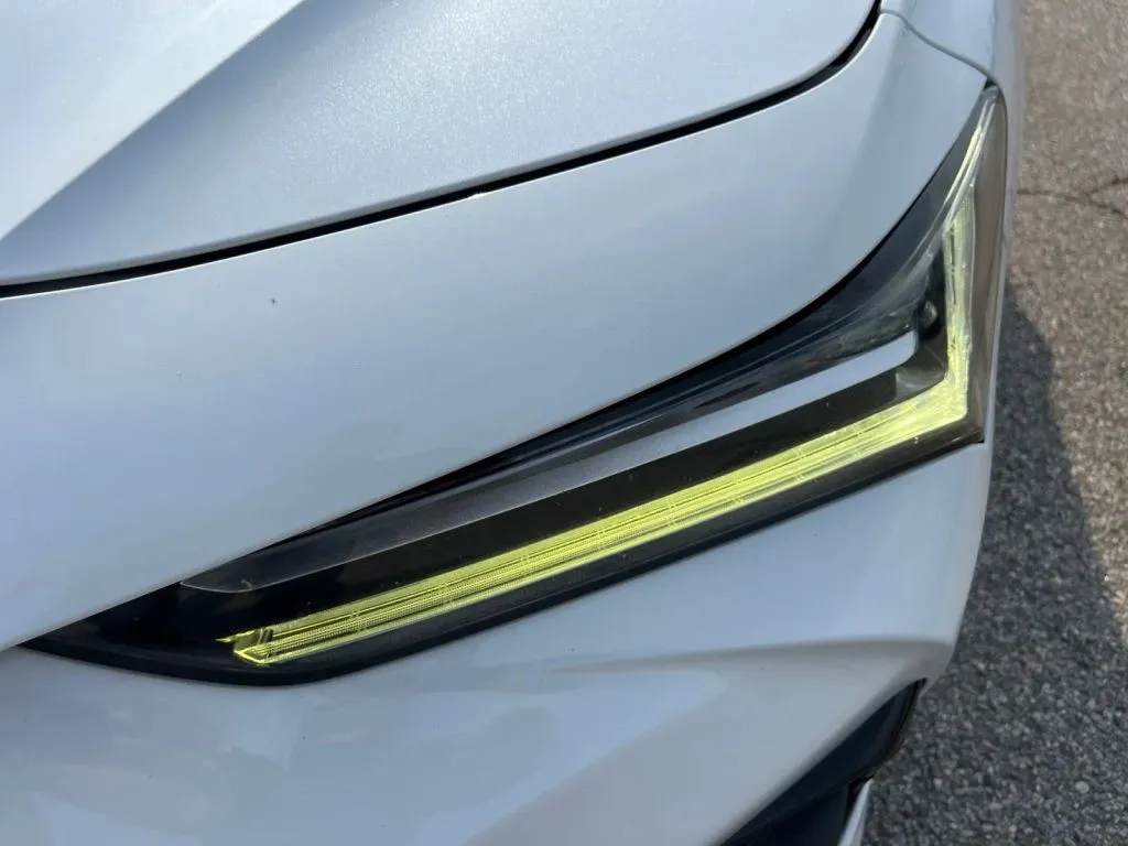 Acura TLX photo 32