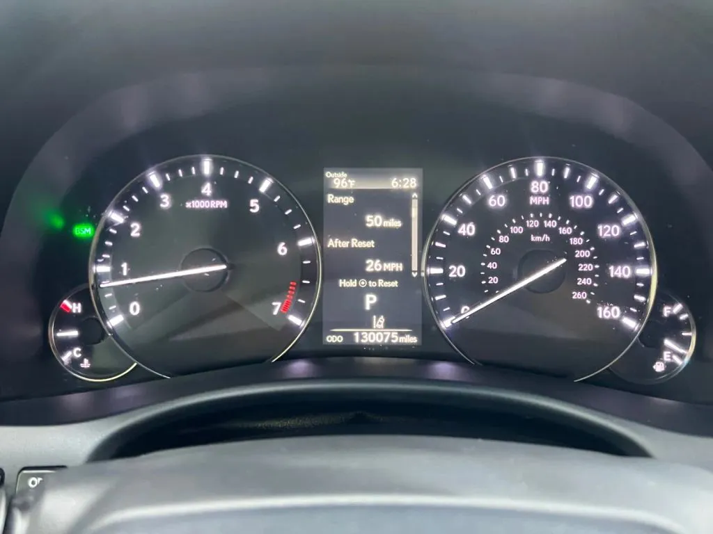 Lexus GS photo 45