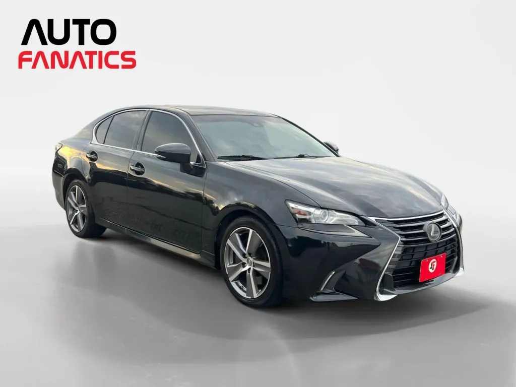 Lexus GS photo 8