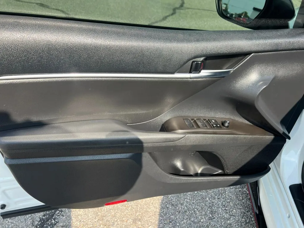 Toyota Camry photo 27