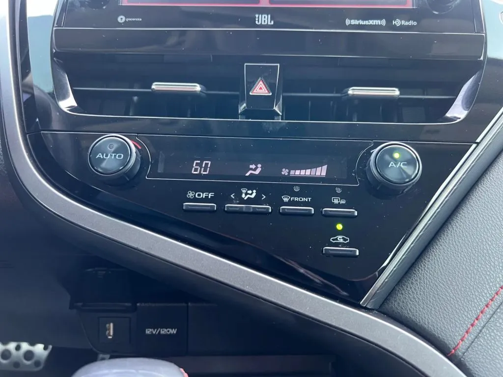 Toyota Camry photo 41